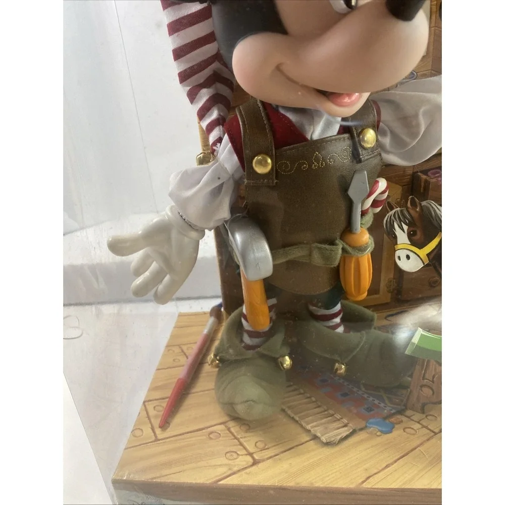 Disney Santa Little Helper Mickey Mouse Christmas Holiday Doll Mattel 2001 Vtg‎